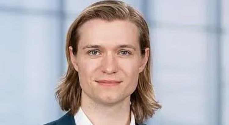 Dobrowolski Dennis Foto Flughafen Berlin Brandenburg Guenter Wicker