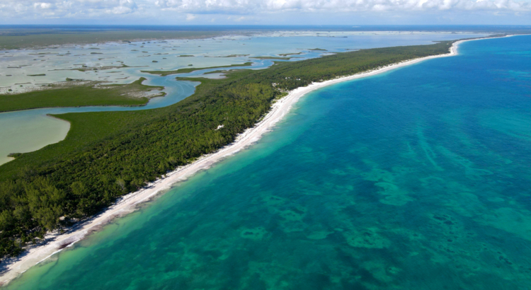 Mexiko Strand Sian Ka'an Tulum iStock steffie82.jpg
