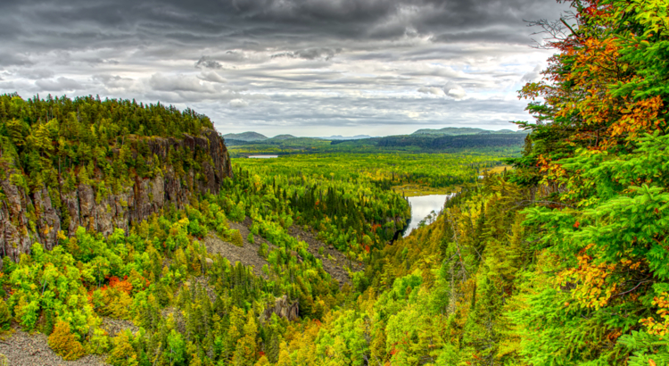 Kanada Ontario Norden Ouimet Canyon iStock Doug Gordon.jpg