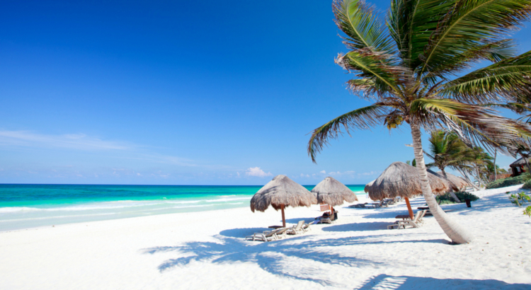 Mexiko Tulum Strand iStock shalamov.jpg